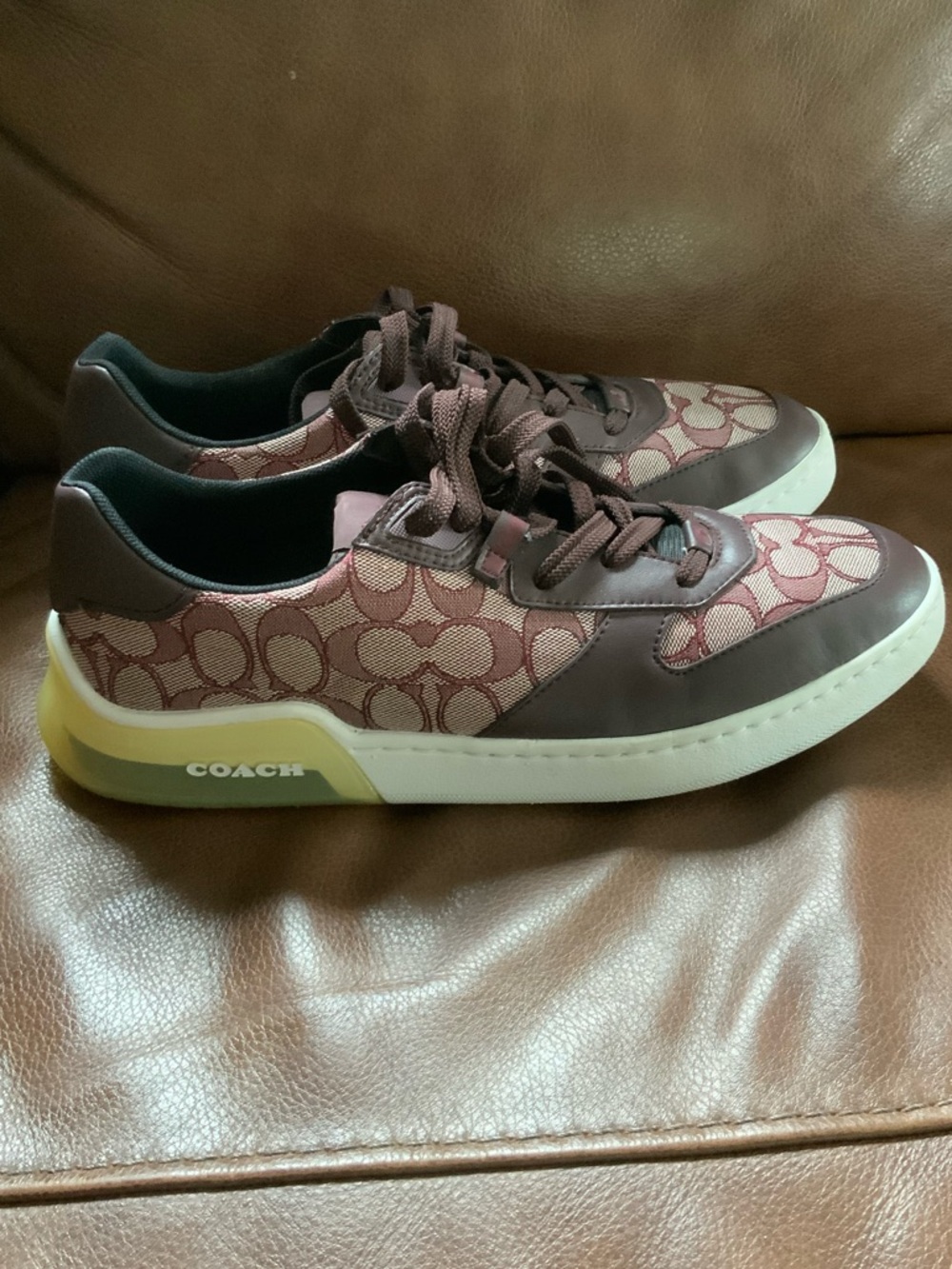 COACH citysole court Sneakers. Barely worn. Work, travel, school. Sz. 10 D - Picture 2 of 7